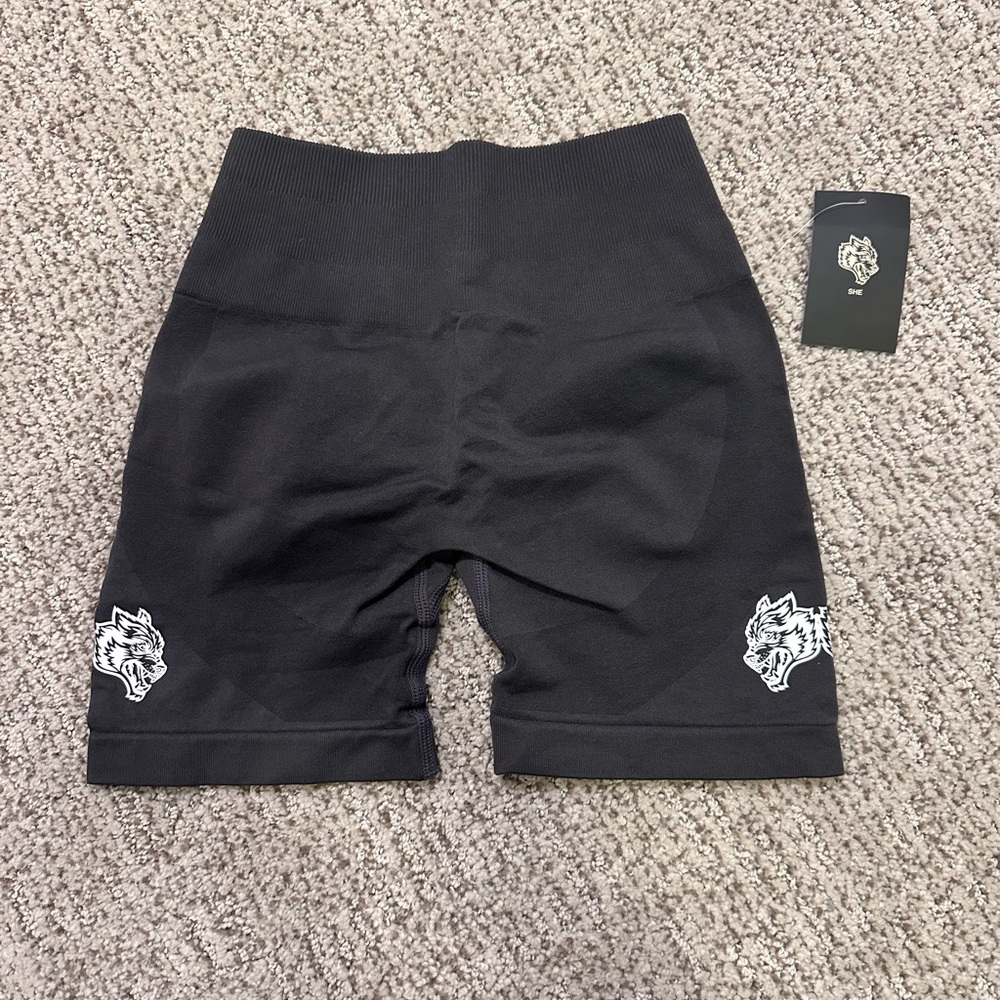 DARC SPORT | SHE Everson Seamless Shorts